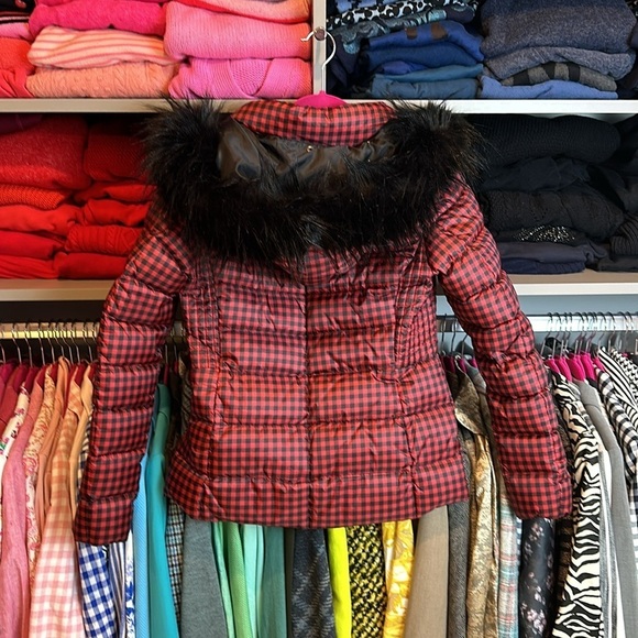 Talbots red and black gingham puffer coat with detachable faux fur hood size XS - Picture 3 of 6